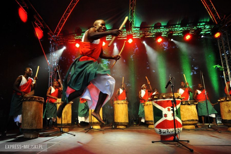 THE ROYAL DRUMMERS OF BURUNDI