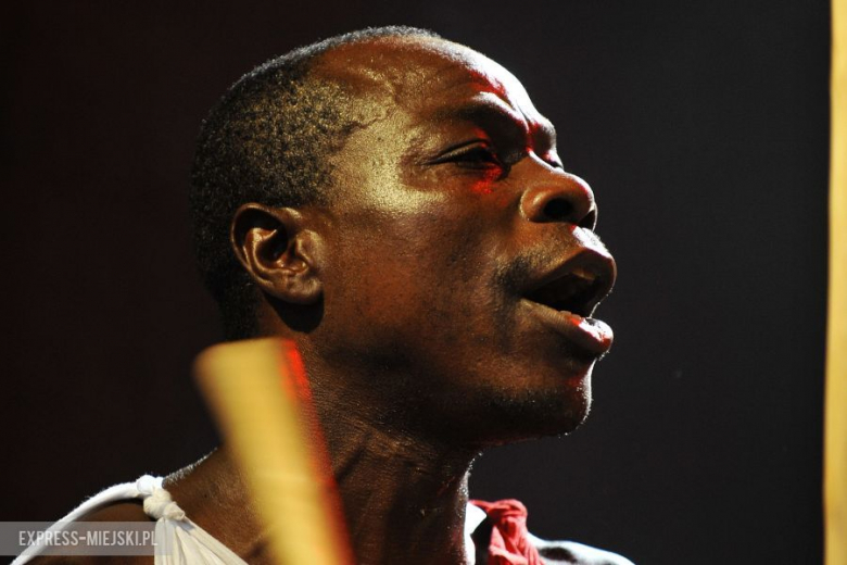 THE ROYAL DRUMMERS OF BURUNDI