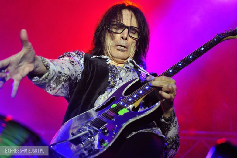 Steve Vai