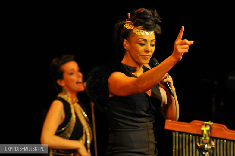 Dyplom z kosmosu - spektakl