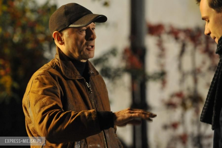 Zdjęcia do serialu Komisja morderstw w Stadninie koni Książ