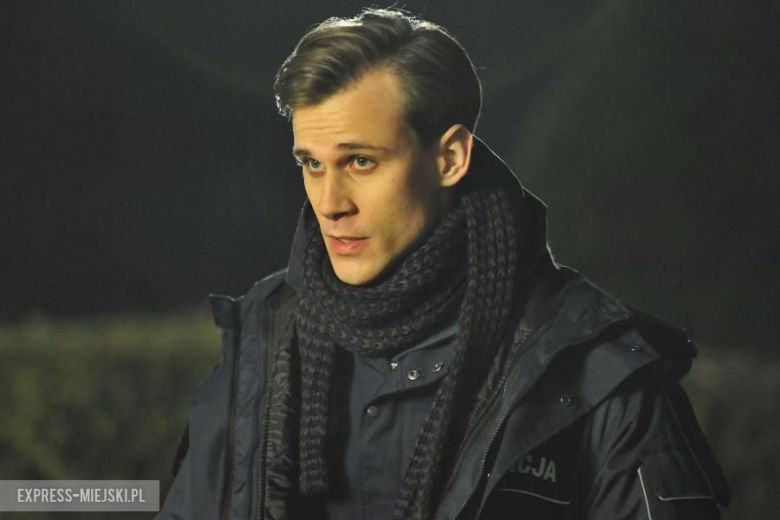 Zdjęcia do serialu Komisja morderstw w Stadninie koni Książ