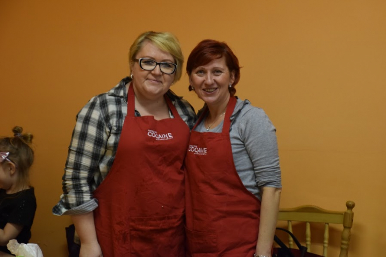 Podczas spotkania powstały przepyszne pączki i faworki