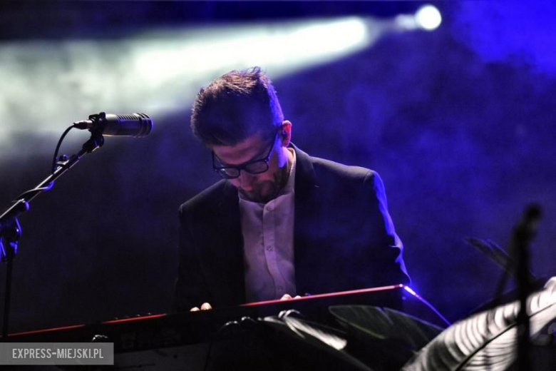 Mela Koteluk na Dzień Kobiet