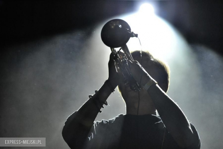 Ania Dąbrowska - Koncert promujący płytę Dla naiwnych marzycieli