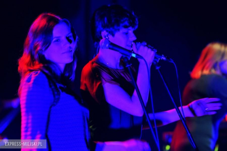 Ania Dąbrowska - Koncert promujący płytę Dla naiwnych marzycieli