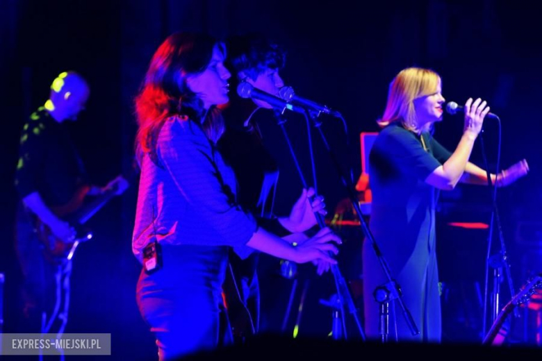 Ania Dąbrowska - Koncert promujący płytę Dla naiwnych marzycieli