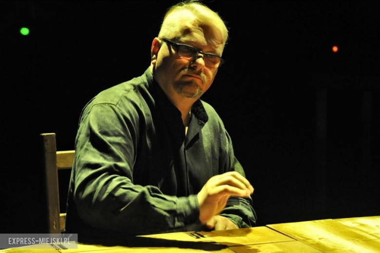 PPA 2016 - Stolik / Karbido