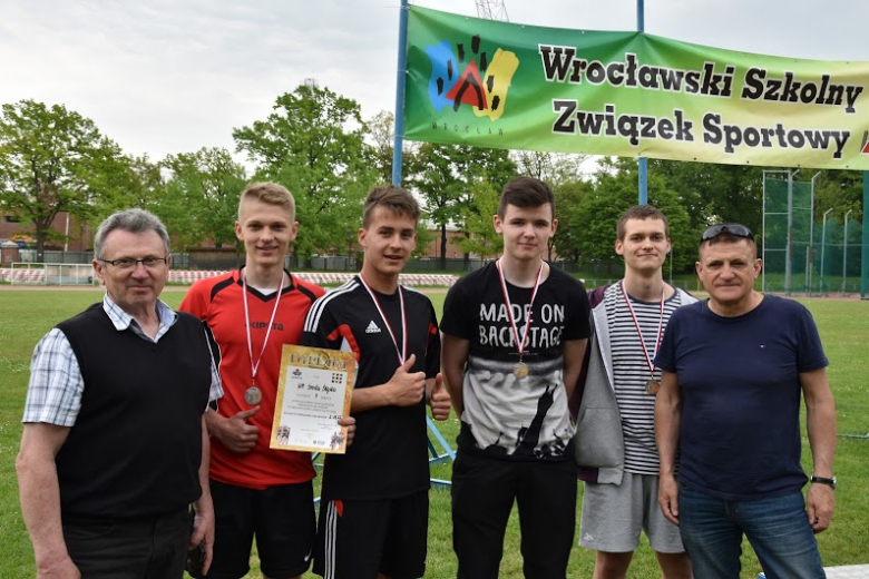 Zawody lekkoatletyczne