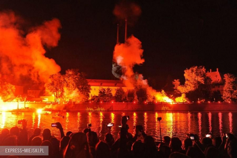 FLOW - Spektakl muzyki i kolorów