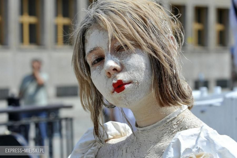Festiwal "Wszyscy jesteśmy z tej samej gliny"