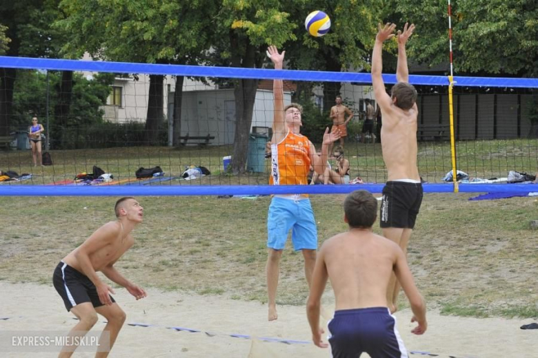 Siatkówka plażowa na Otwartych Mistrzostwach Wrocławia 2016