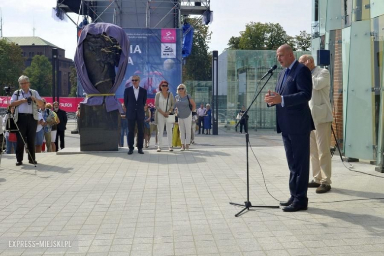 Głowa Orfeusza ku czci dzieła