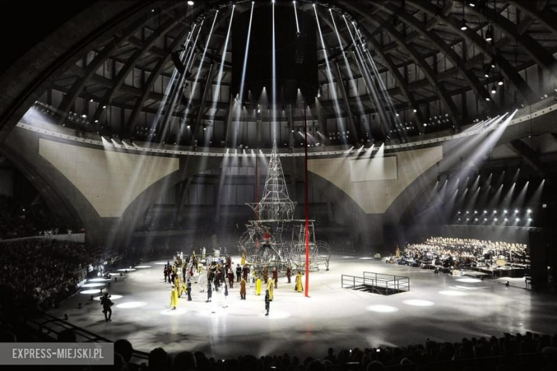 Widowisko NIEBO zakończyło ESK 2016