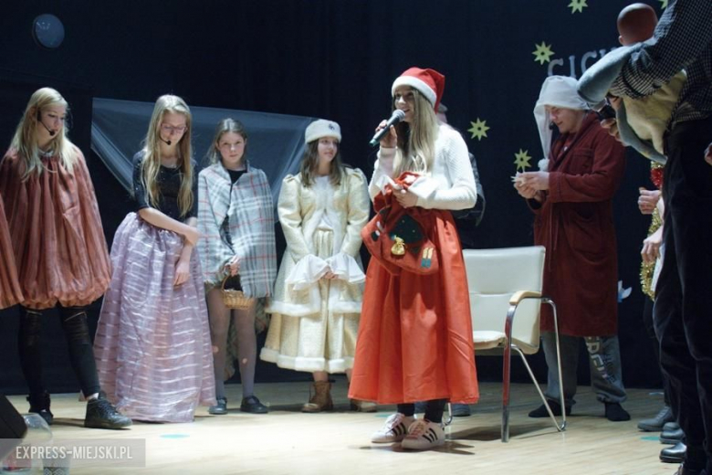 Jasełka w wykonaniu gimnazjalistów