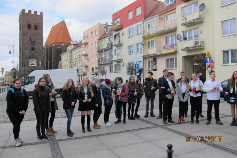 Szkolne obchody 1 marca