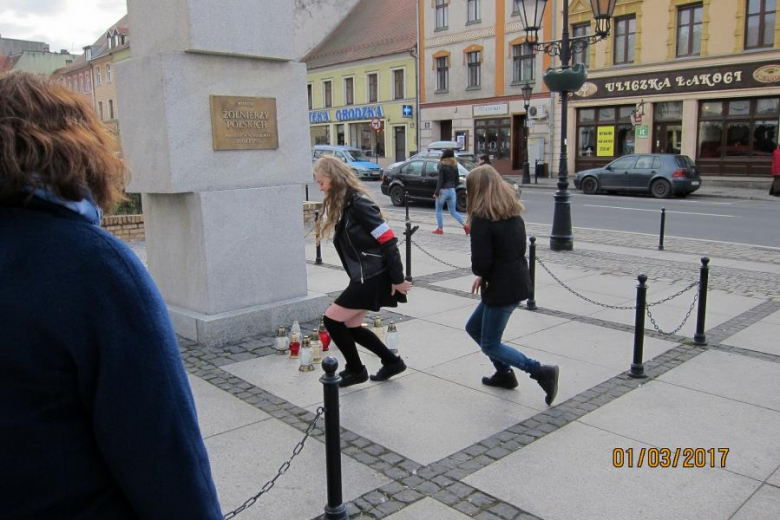 Szkolne obchody 1 marca