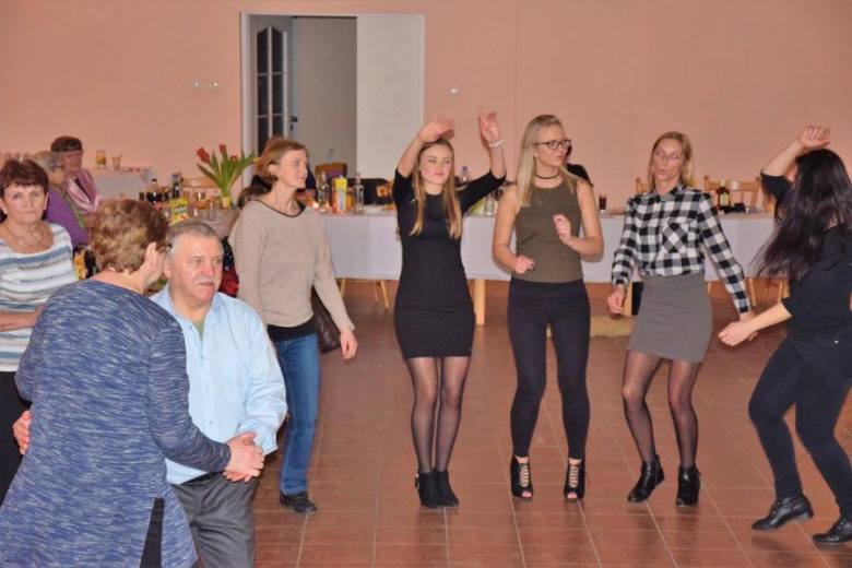 Dzień Kobiet w Kwietnie