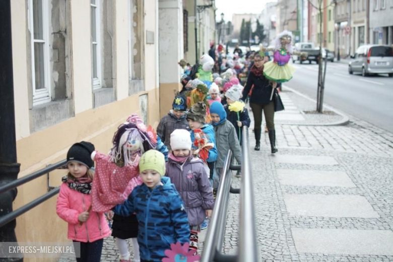 Pochód przedszkolaków w Środzie Śląskiej