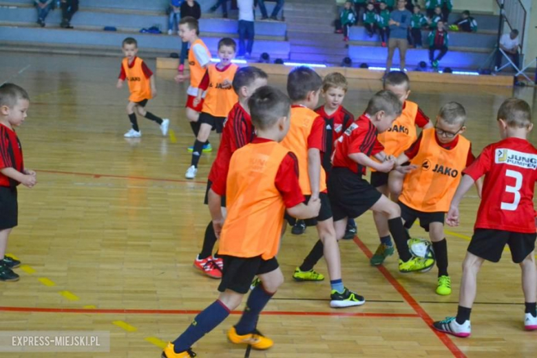 Turniej piłkarski oraz prezentacja sekcji klubu MLKS Polonia Środa Śląska