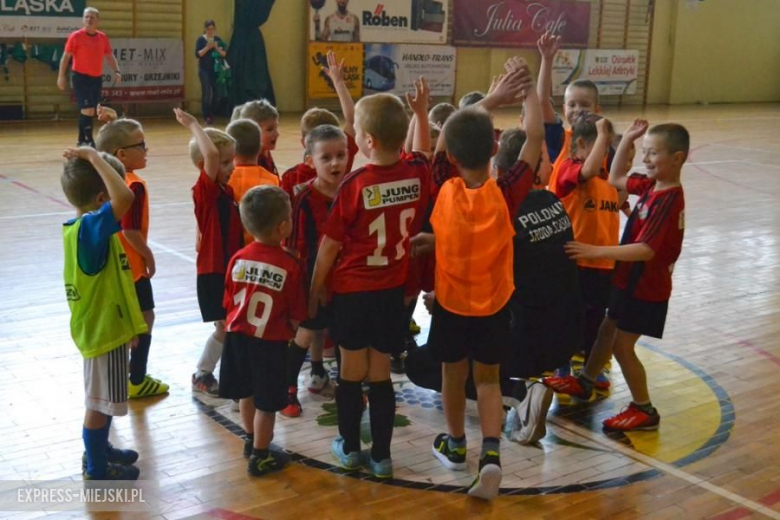Turniej piłkarski oraz prezentacja sekcji klubu MLKS Polonia Środa Śląska