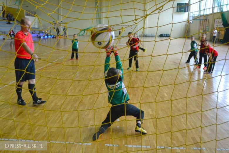 Turniej piłkarski oraz prezentacja sekcji klubu MLKS Polonia Środa Śląska