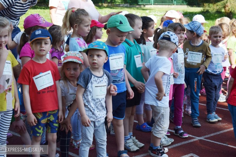 Przedszkolaki wzięły udział w maratonie