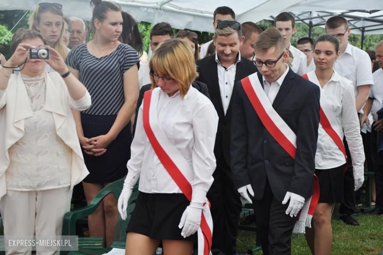 Uroczystości nadania imienia SOSw w Środzie Śląskiej