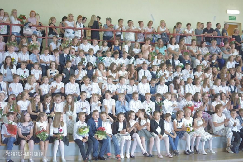 Zakończenie roku szkolnego w średzkiej podstawówce