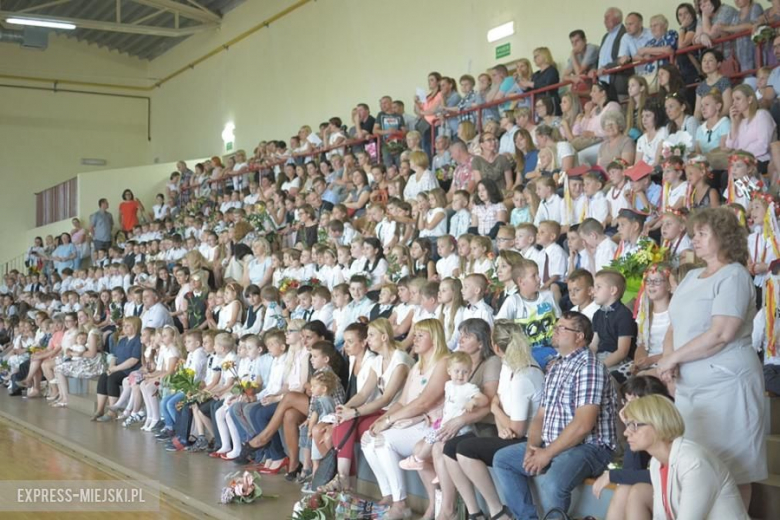 Zakończenie roku szkolnego w średzkiej podstawówce