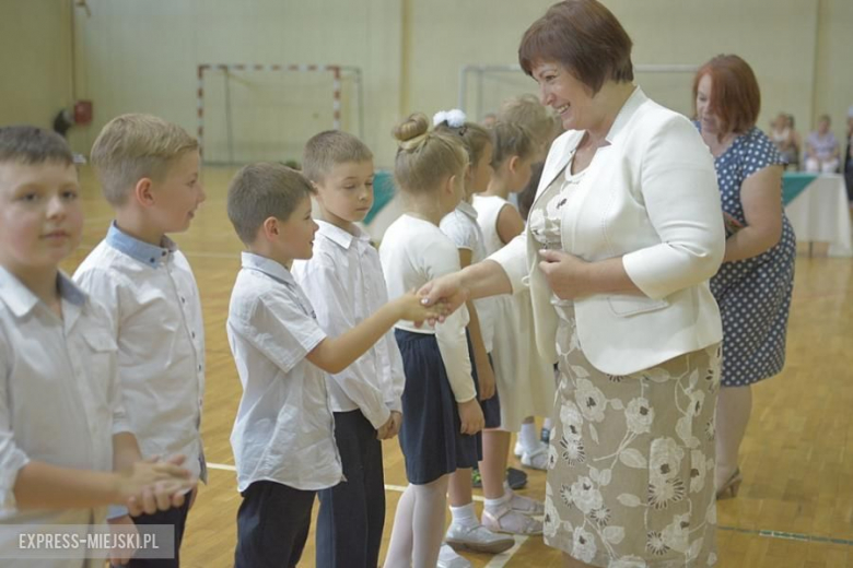 Zakończenie roku szkolnego w średzkiej podstawówce