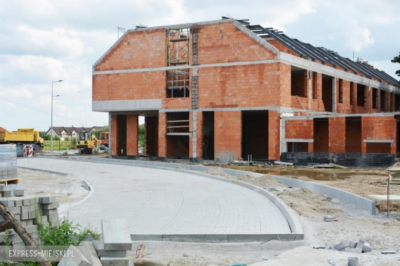 Budowa nowej szkoły w Lutyni