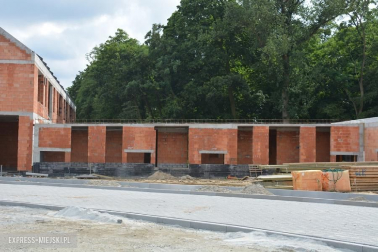 Budowa nowej szkoły w Lutyni