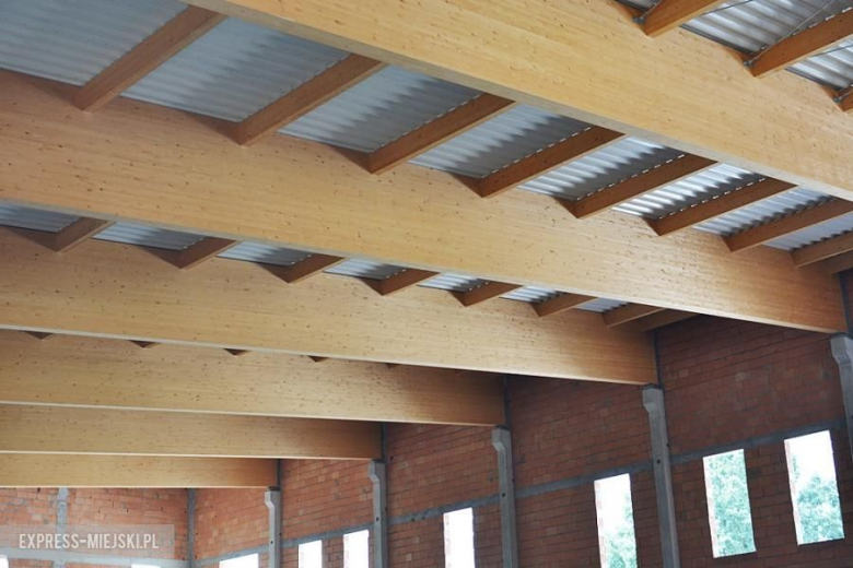 Budowa nowej szkoły w Lutyni