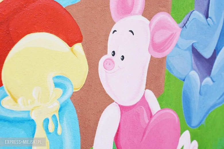 Bajkowy mural w Środzie Śląskiej