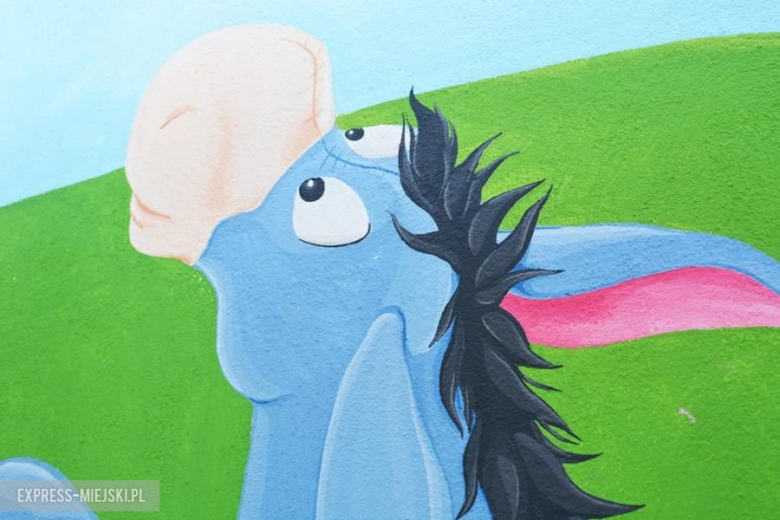 Bajkowy mural w Środzie Śląskiej