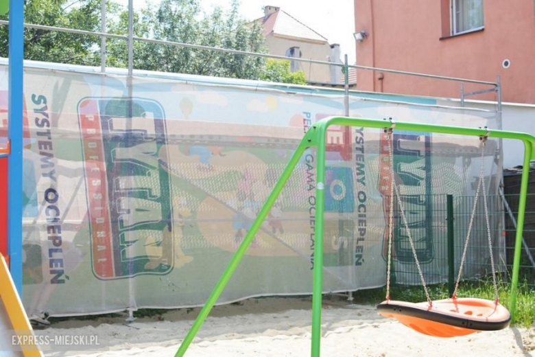 Bajkowy mural w Środzie Śląskiej