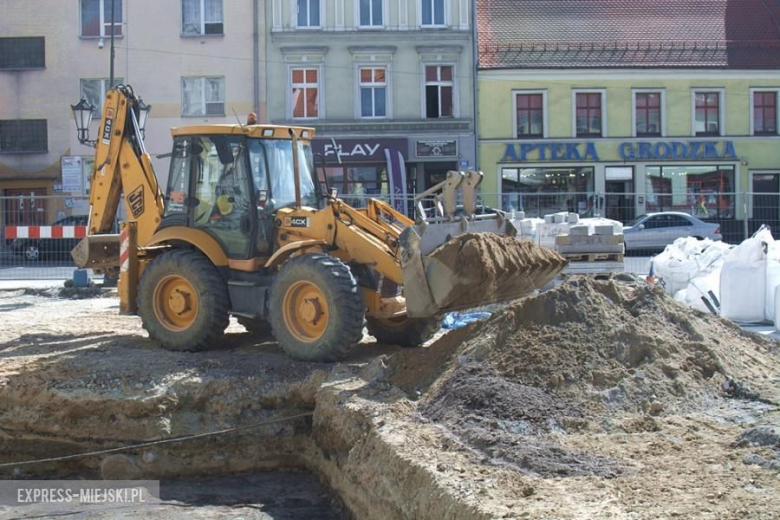 Prace nad przebudową rynku