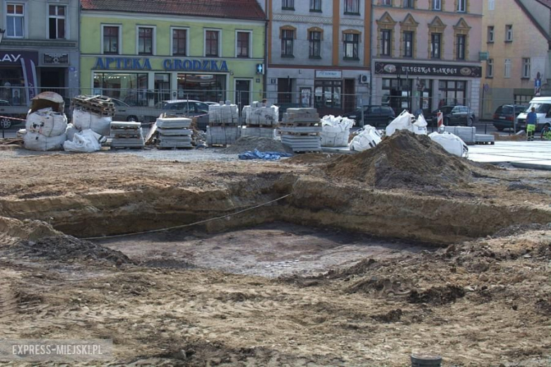 Prace nad przebudową rynku