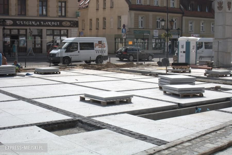 Prace nad przebudową rynku