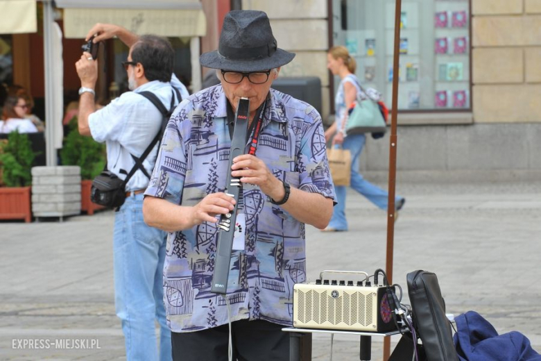 XXI Międzynarodowy Festiwal Sztuki Ulicznej BuskerBus
