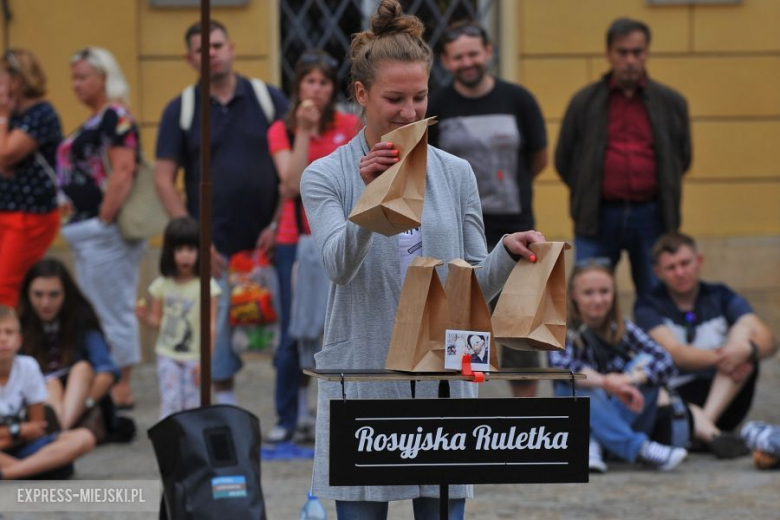 XXI Międzynarodowy Festiwal Sztuki Ulicznej BuskerBus