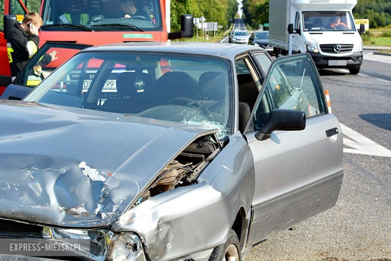Kolizja na DK 94 koło Wilczkowa