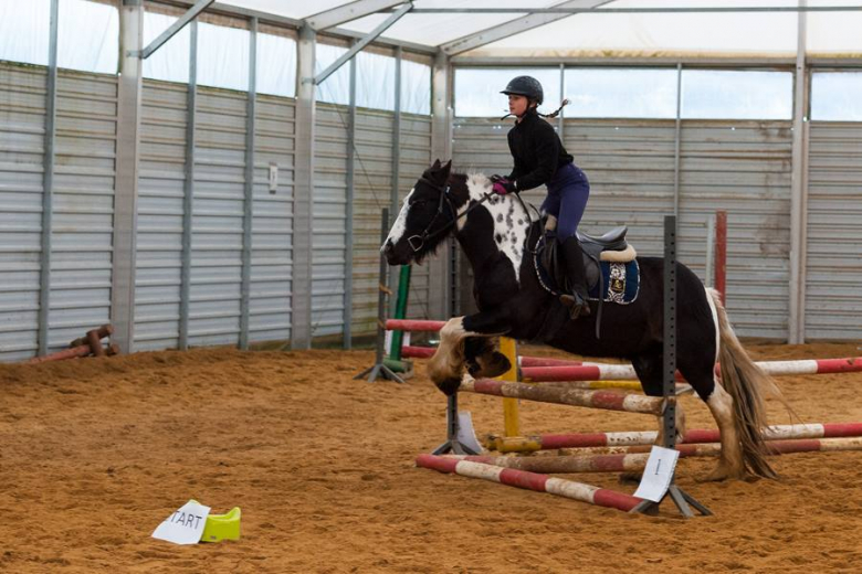 Zawody jeździeckie w Gałowie
