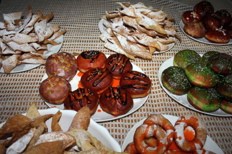 Wspólne pieczenie pączków Juszczynie