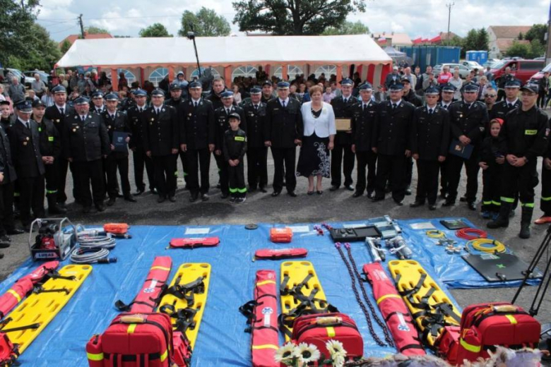 Strażacy otrzymali nowy sprzęt 