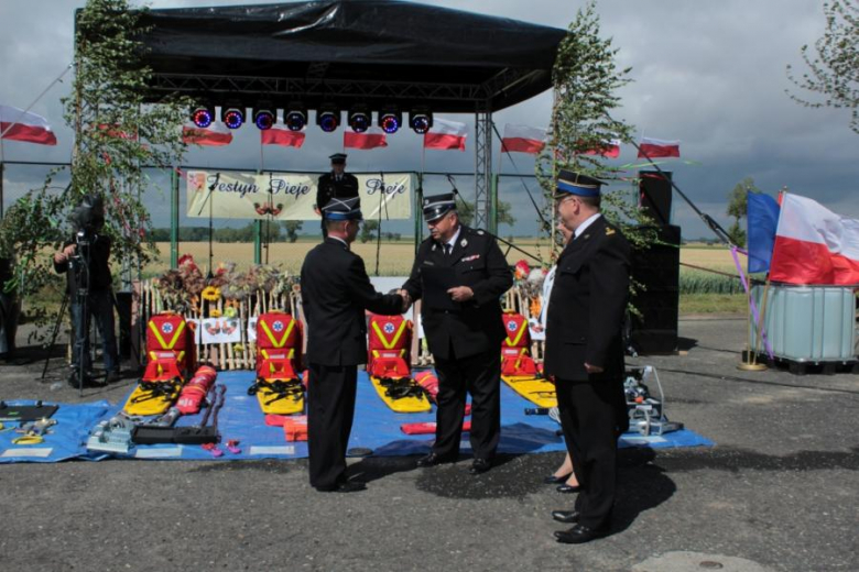 Strażacy otrzymali nowy sprzęt