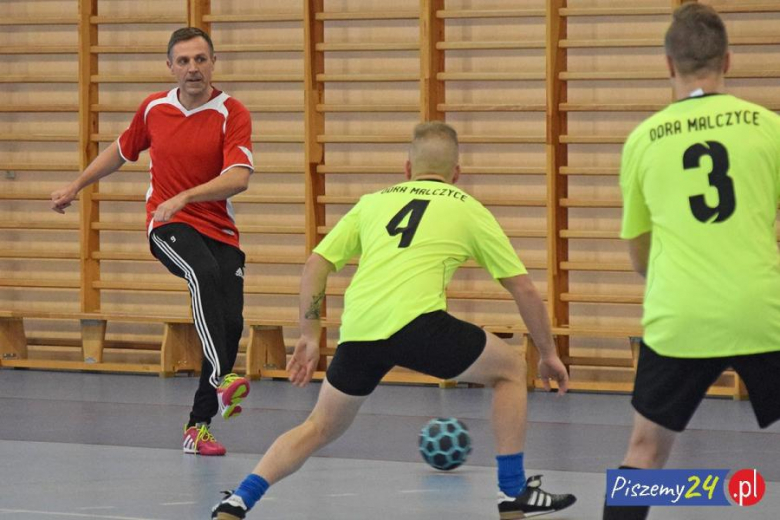 Turniej piłki halowej w Malczycach