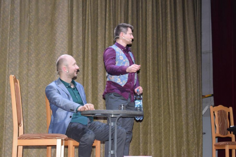 Kabaret z Konopi w Kostomłotach