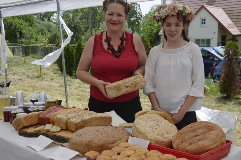 Festiwal Kół Gospodyń Wiejskich w Mazurowicach